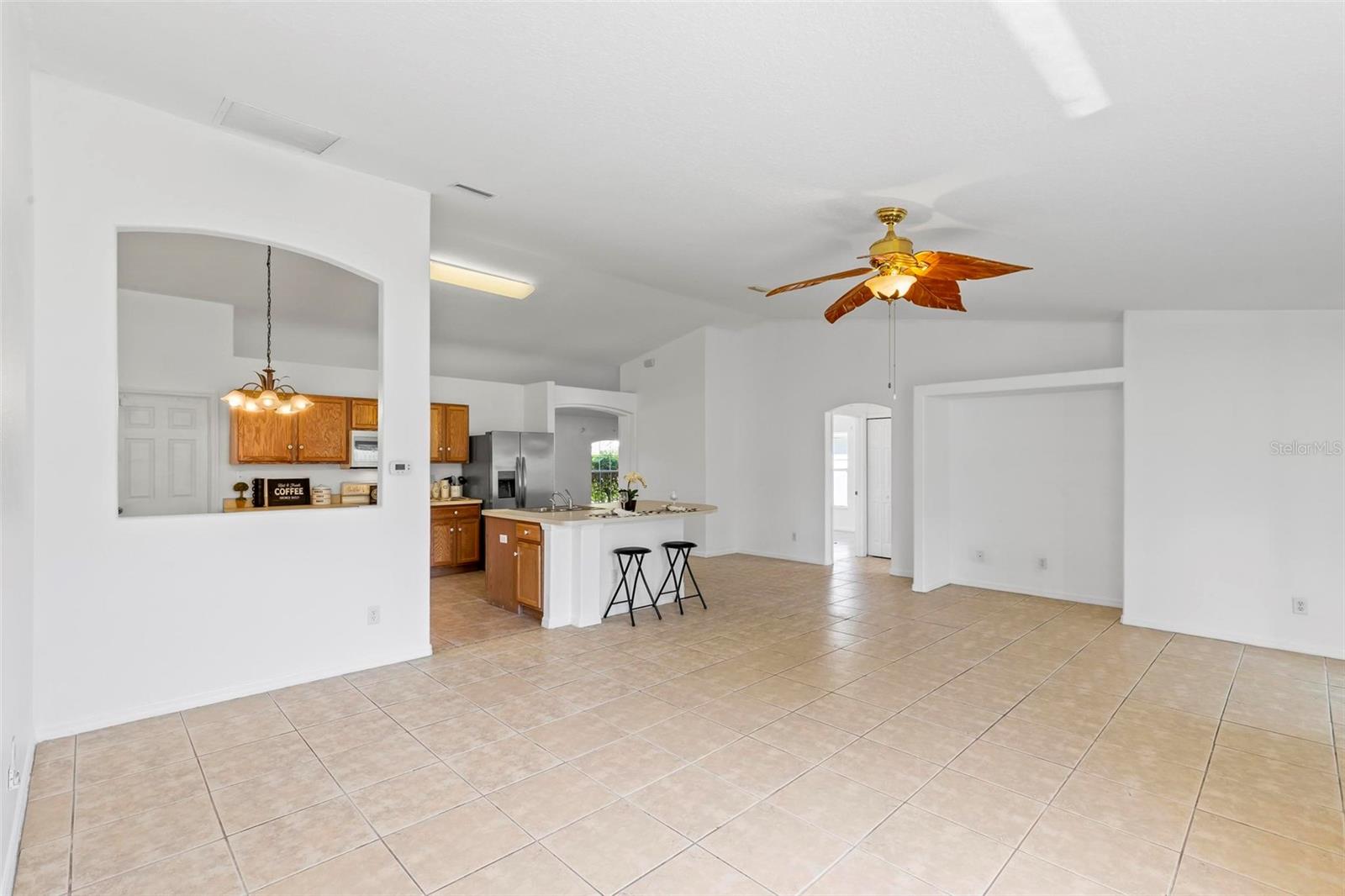 14 PEBBLE WOOD LN, PALM COAST, FL, 32164