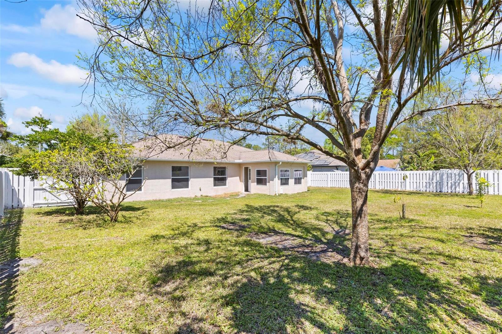 14 PEBBLE WOOD LN, PALM COAST, FL, 32164