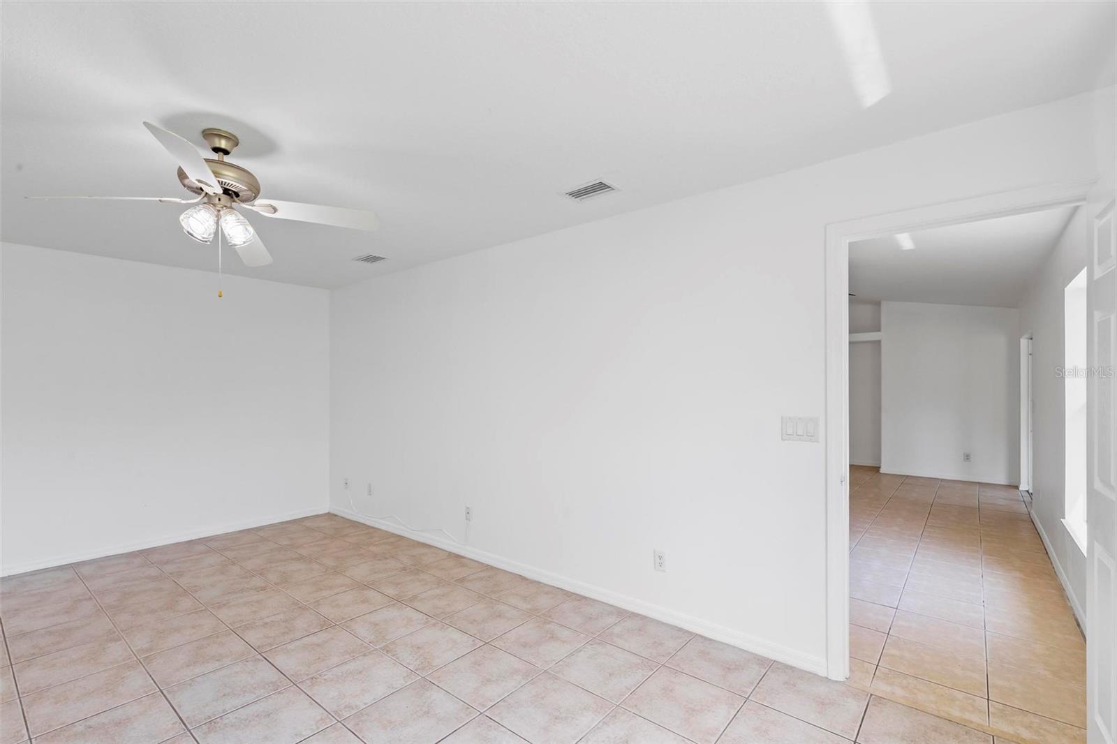 14 PEBBLE WOOD LN, PALM COAST, FL, 32164