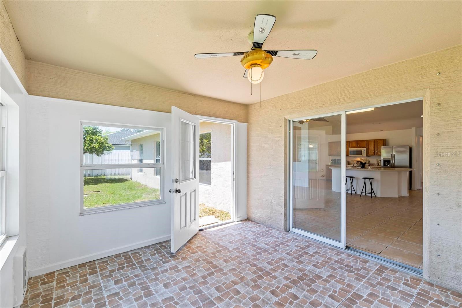 14 PEBBLE WOOD LN, PALM COAST, FL, 32164