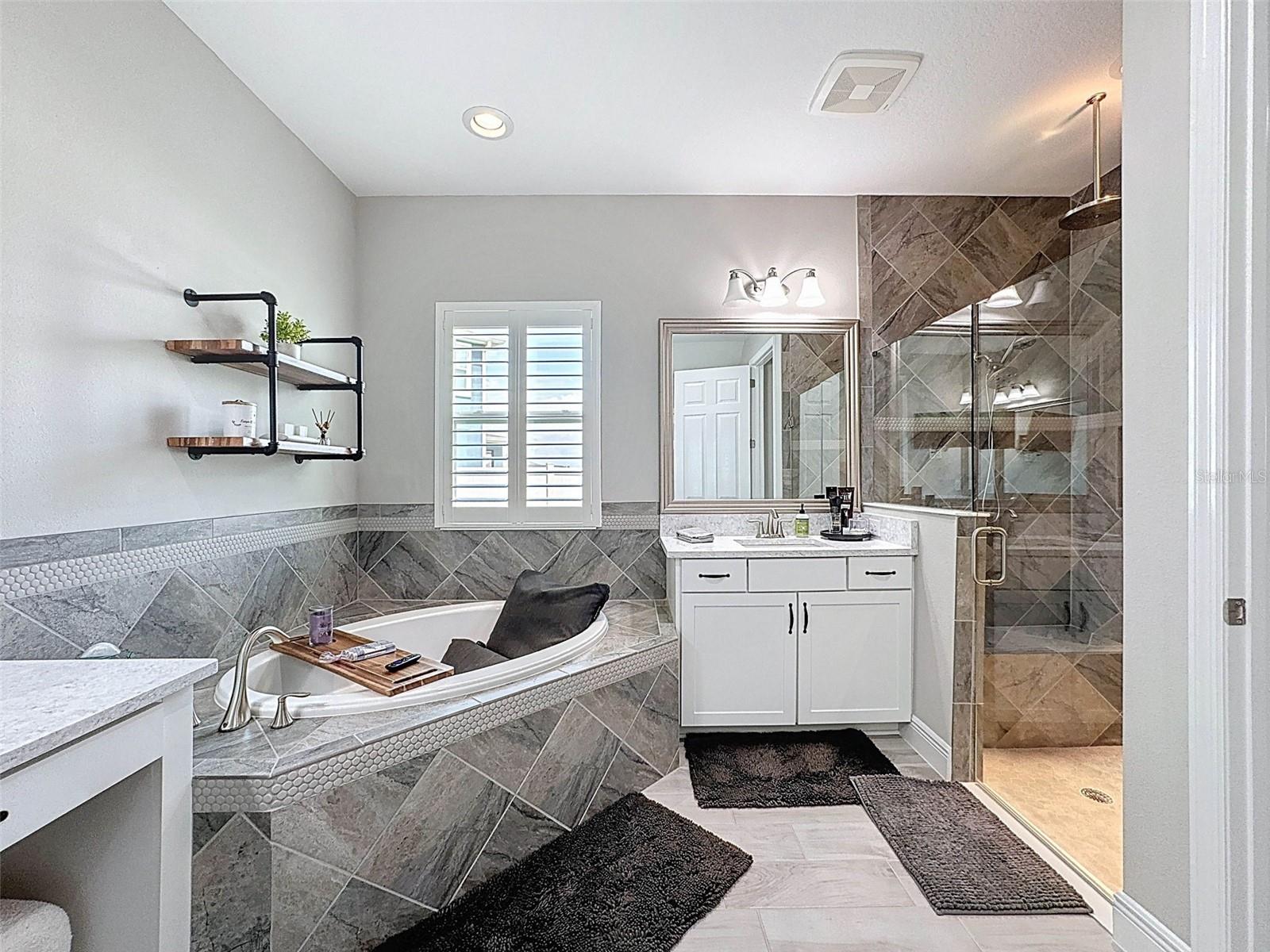 8578 GIBBONS GROVE LOOP, LAND O LAKES, FL, 34637