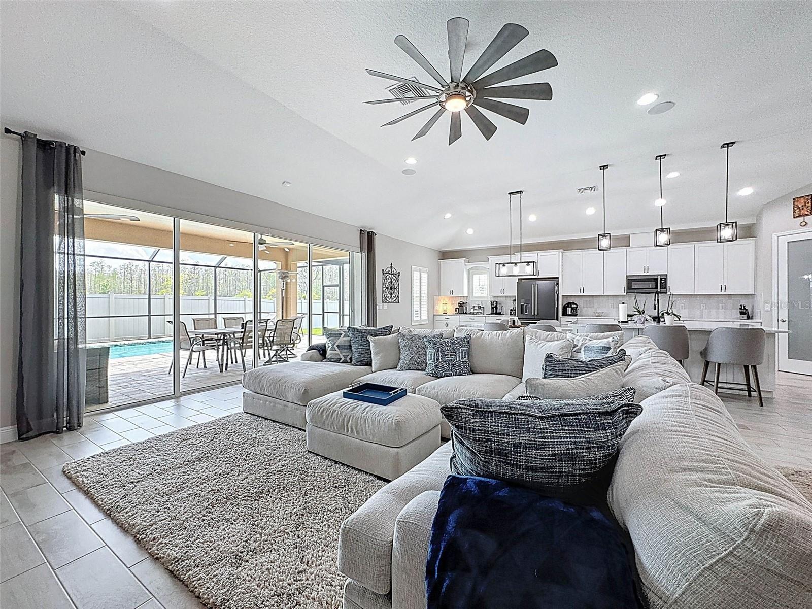 8578 GIBBONS GROVE LOOP, LAND O LAKES, FL, 34637