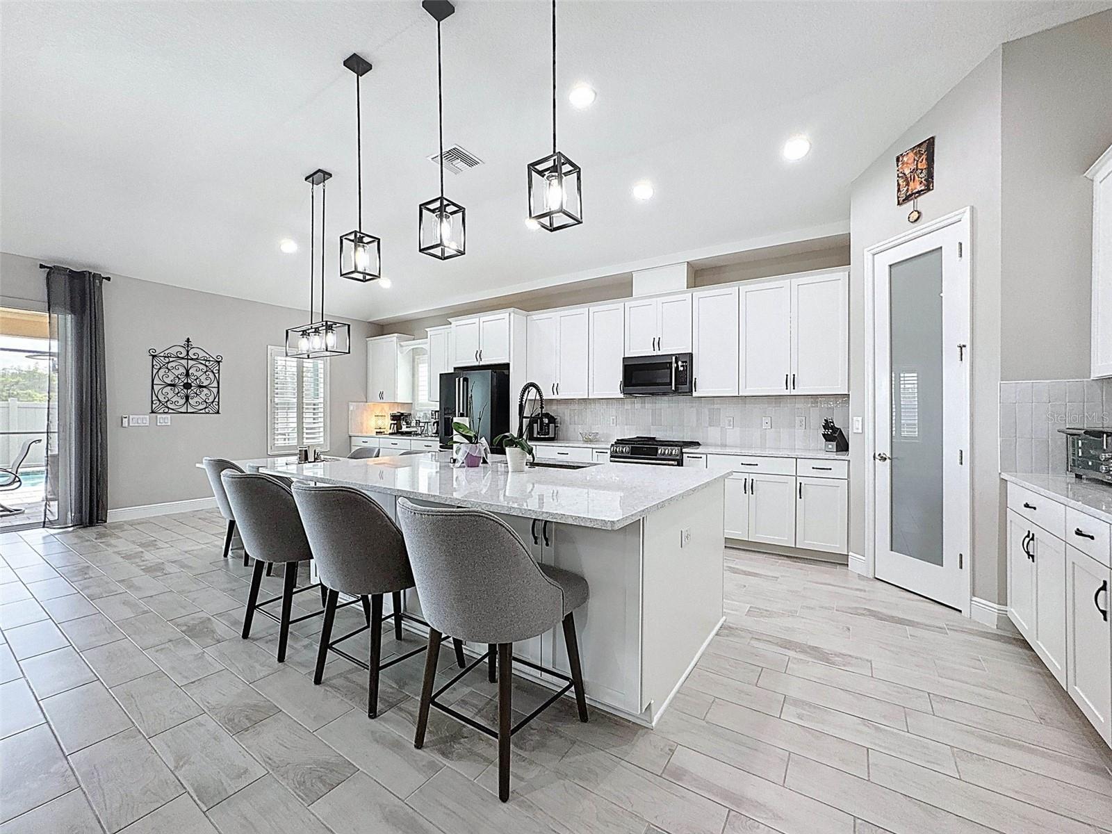 8578 GIBBONS GROVE LOOP, LAND O LAKES, FL, 34637