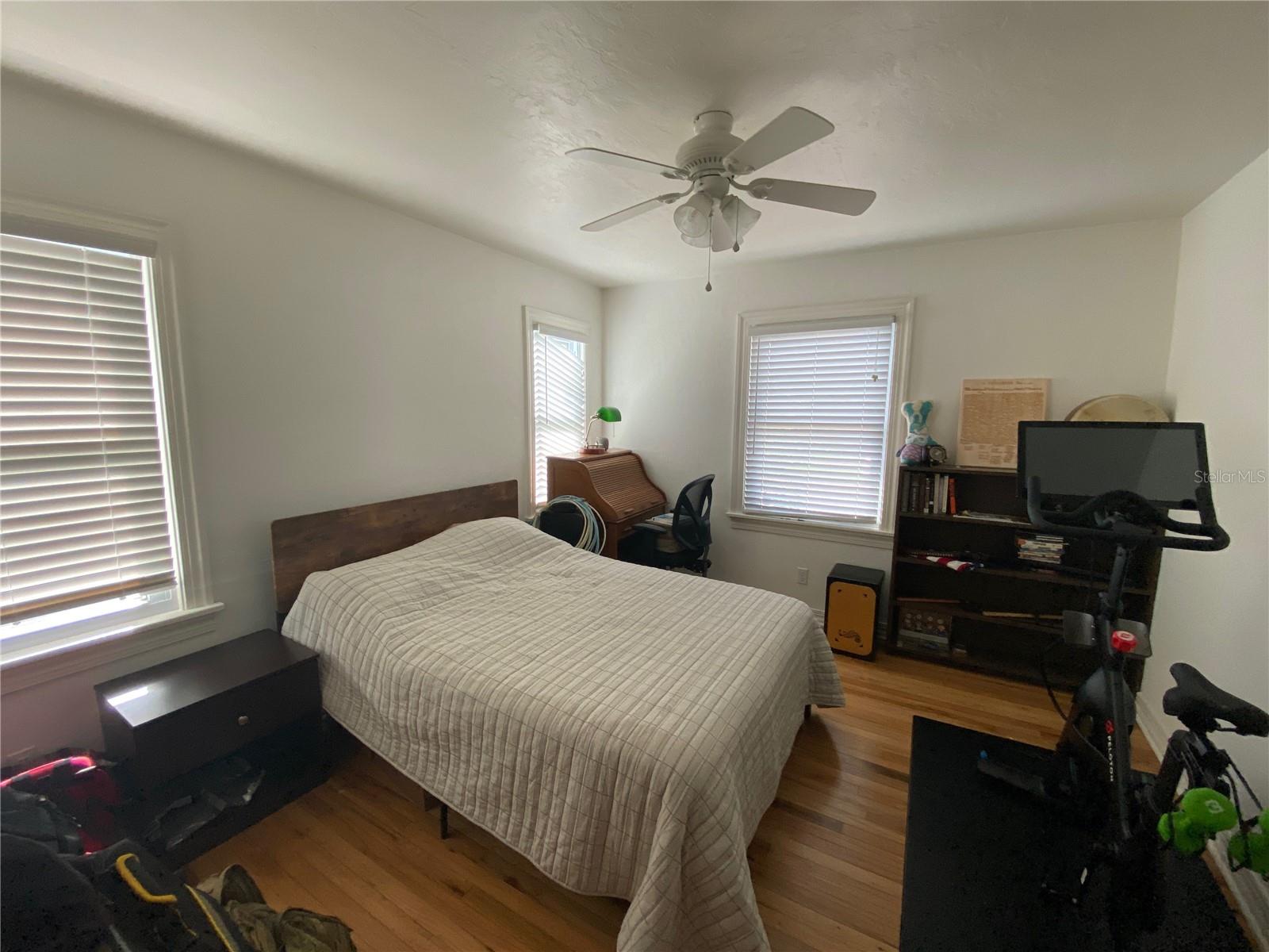 495 24TH AVE N, ST PETERSBURG, FL, 33704