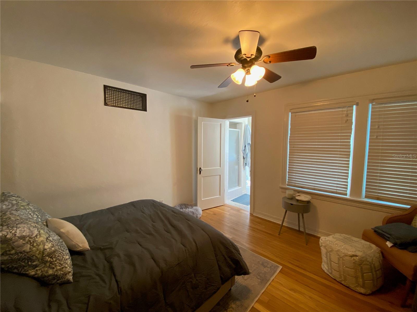 495 24TH AVE N, ST PETERSBURG, FL, 33704