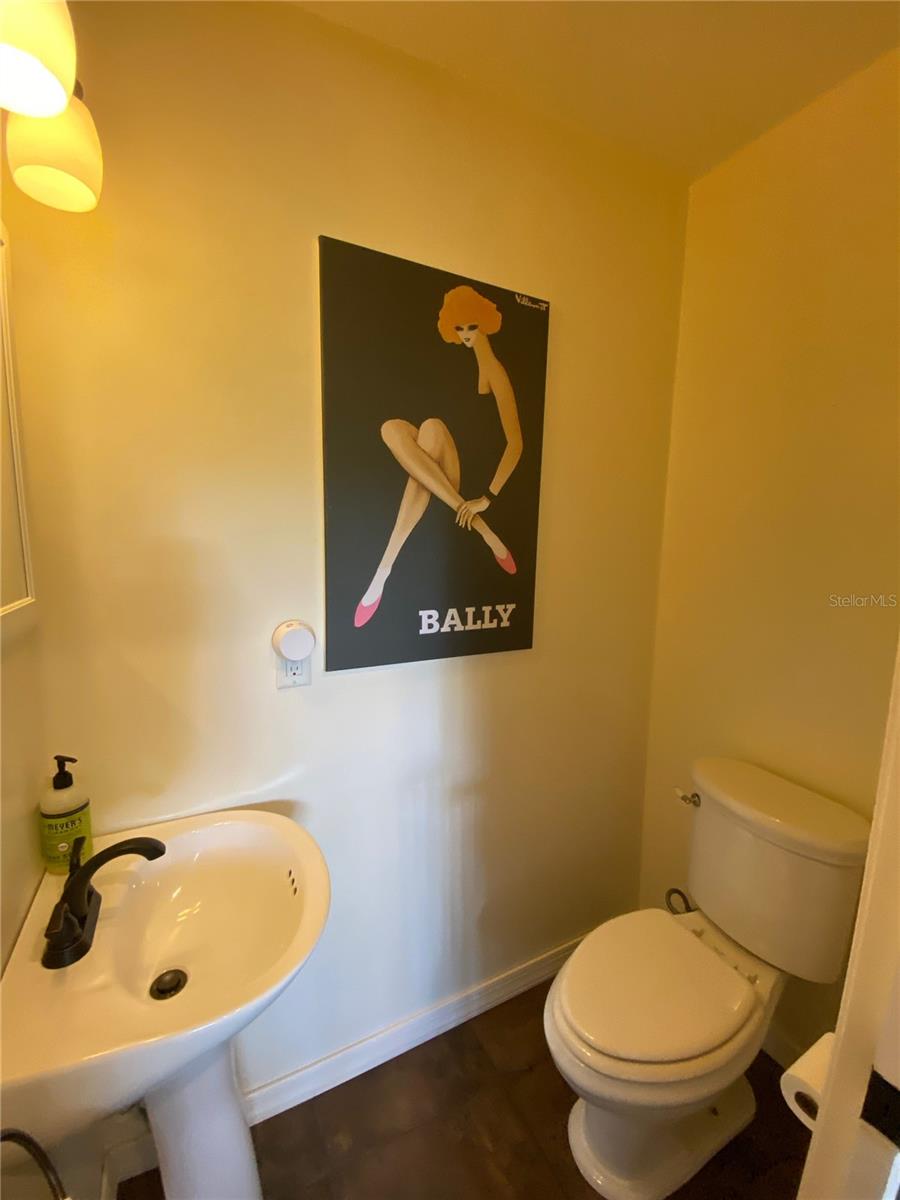 495 24TH AVE N, ST PETERSBURG, FL, 33704