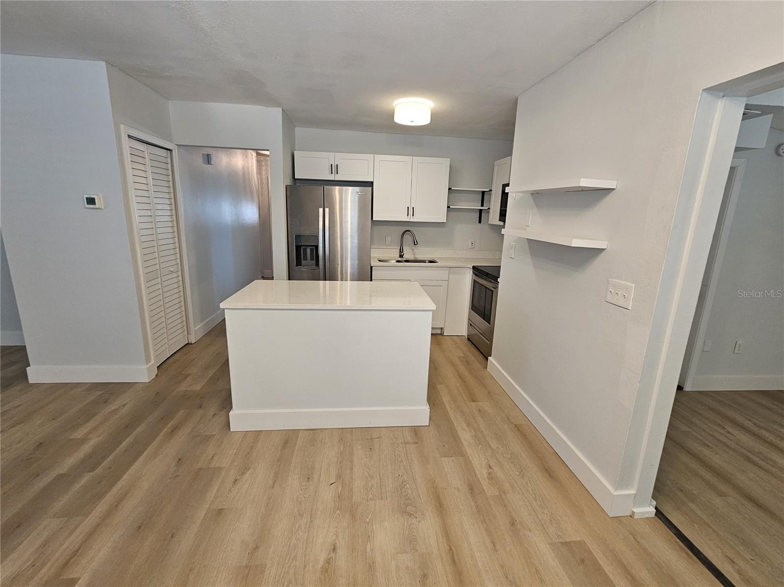 4613 W PAXTON AVE, TAMPA, FL, 33611
