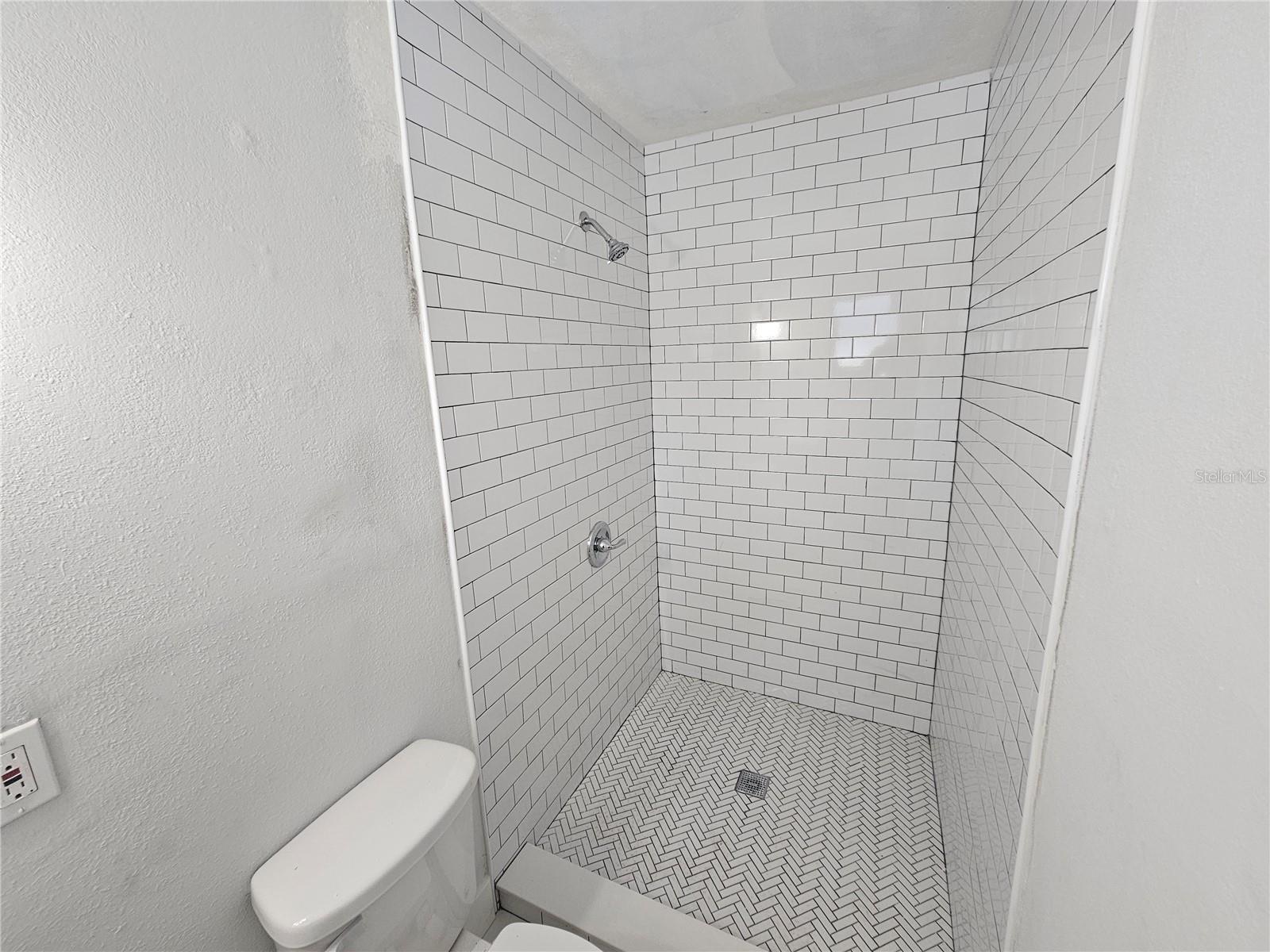 4613 W PAXTON AVE, TAMPA, FL, 33611