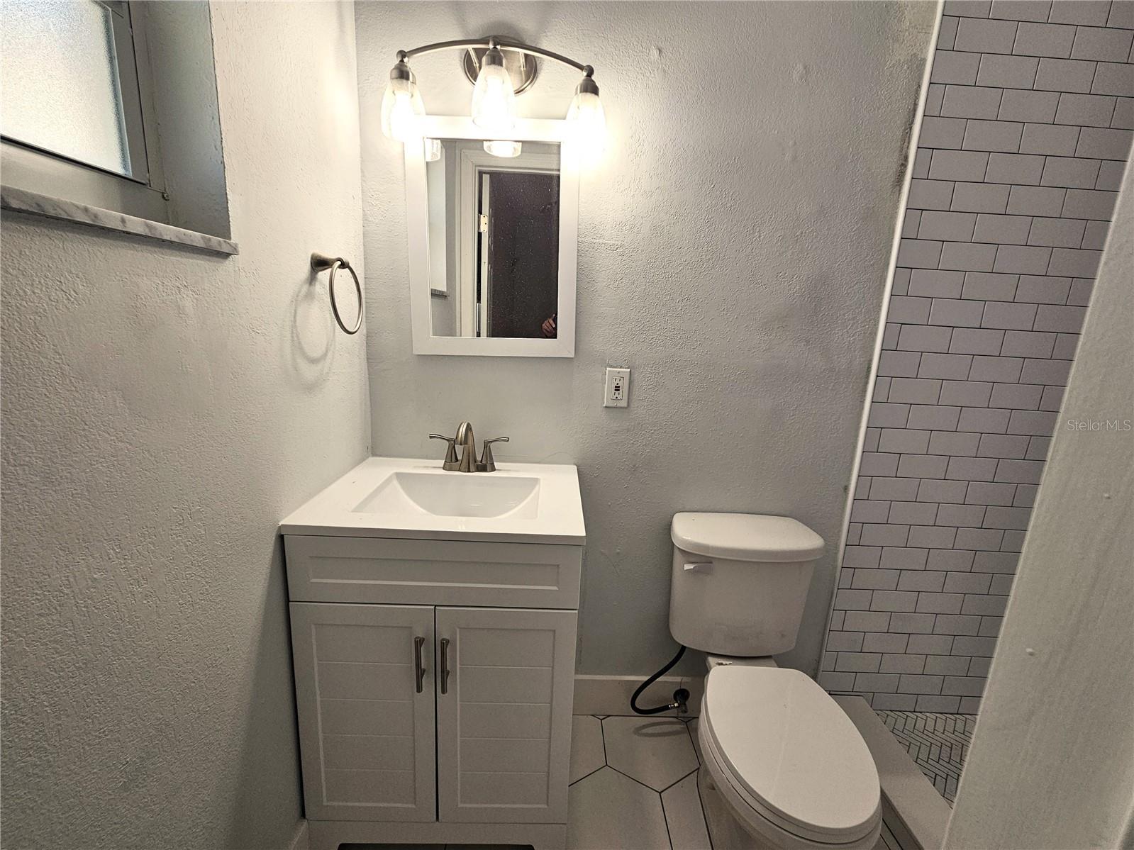 4613 W PAXTON AVE, TAMPA, FL, 33611