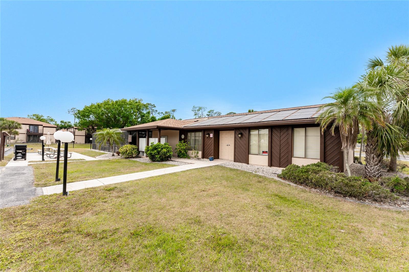 C7507629 Property Photo