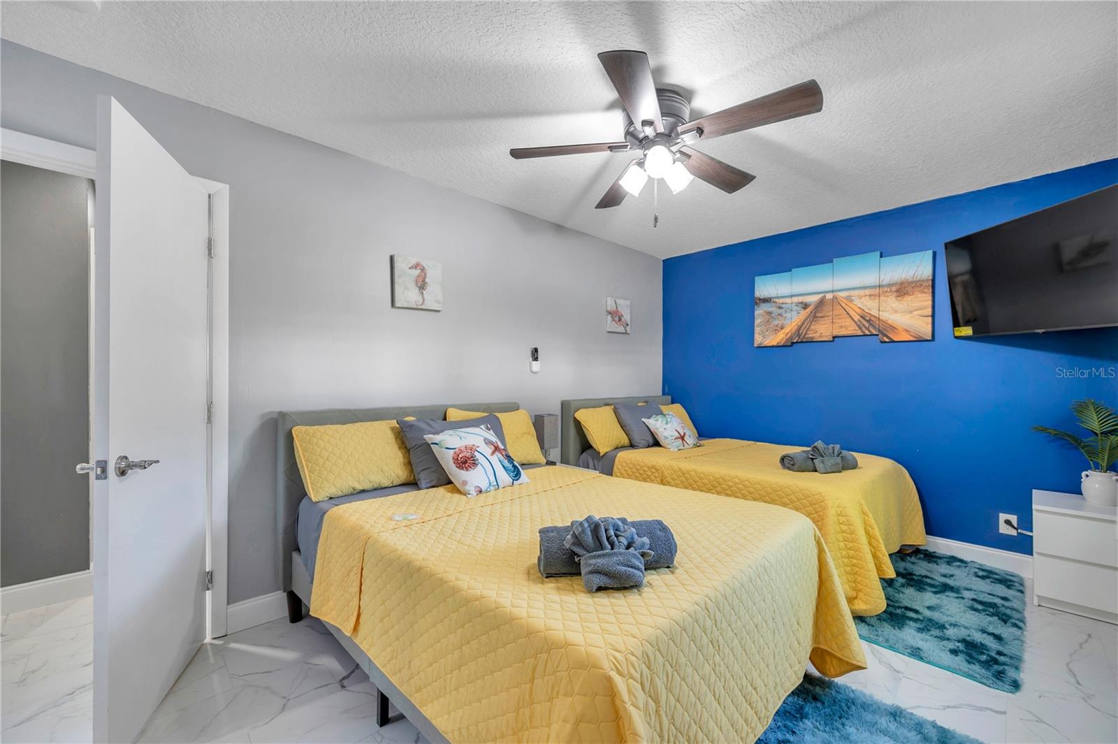 1571 BELLEAIR RD, CLEARWATER, FL, 33756