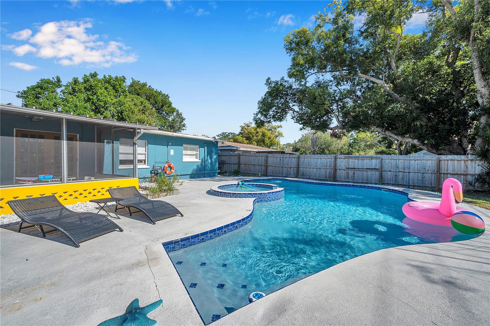 1571 BELLEAIR RD, CLEARWATER, FL, 33756