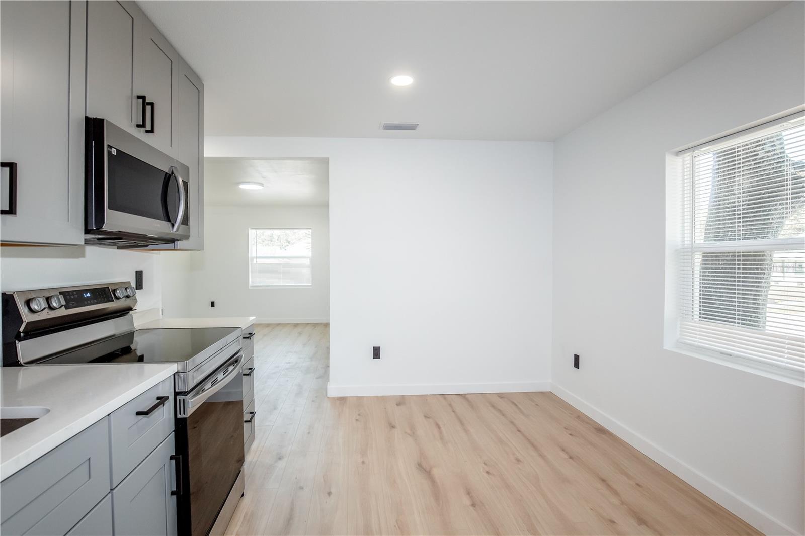 2322 21ST ST S, ST PETERSBURG, FL, 33712