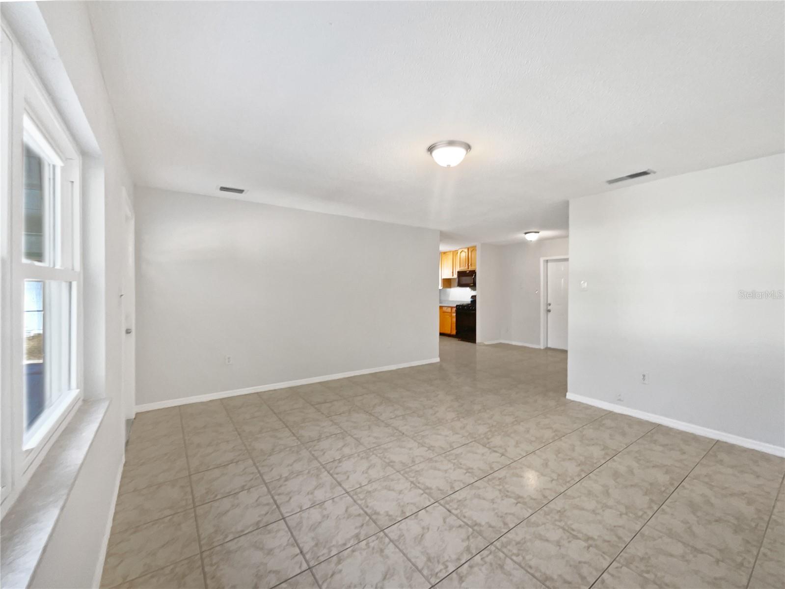 800 MARION DR, MOUNT DORA, FL, 32757