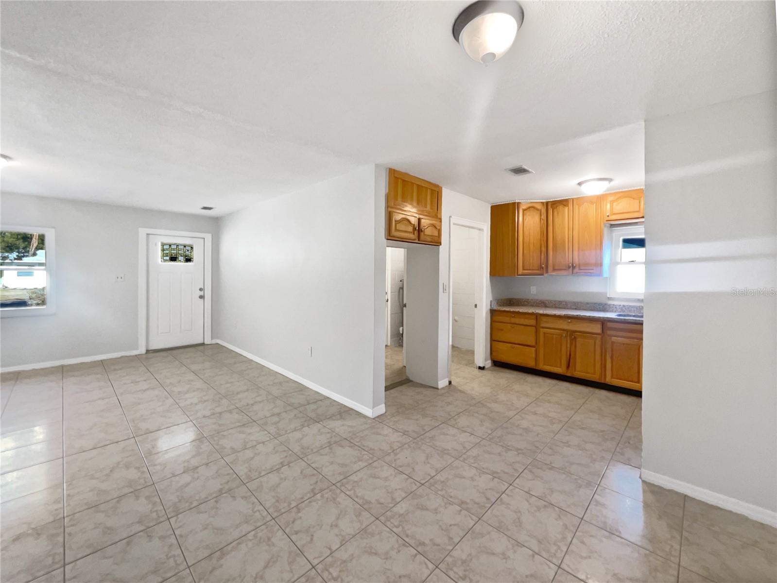 800 MARION DR, MOUNT DORA, FL, 32757