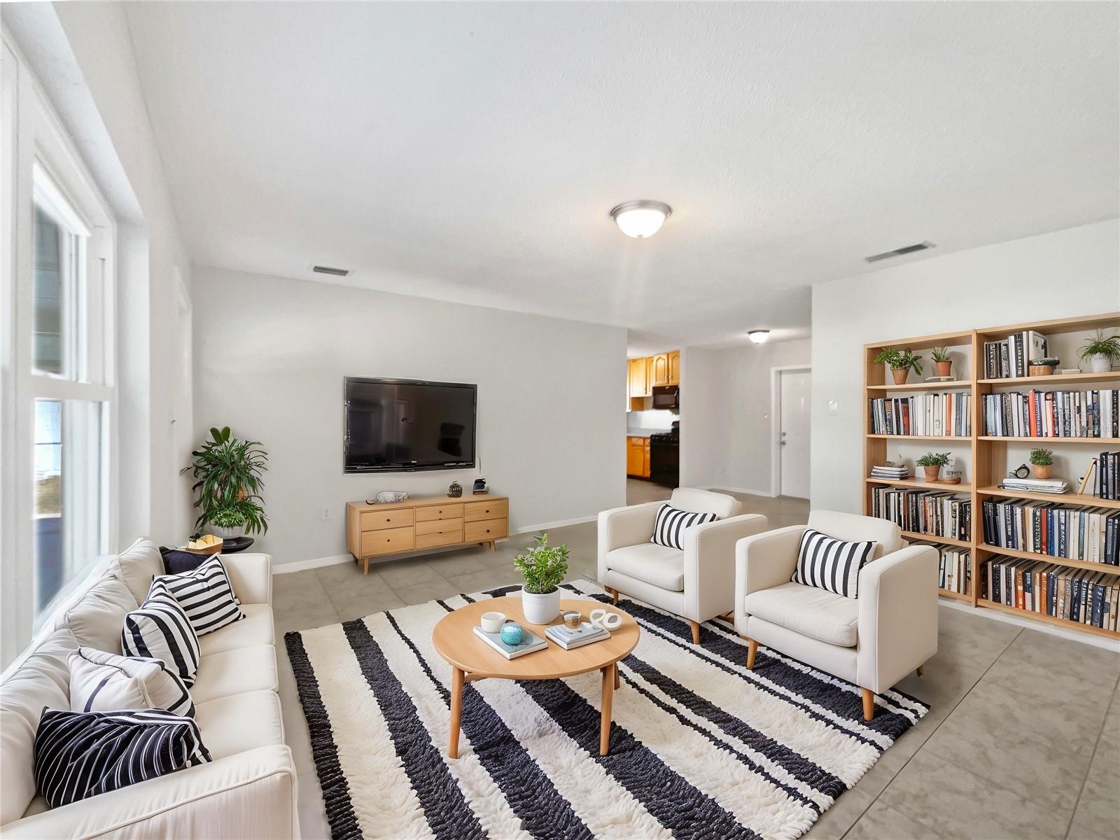 800 MARION DR, MOUNT DORA, FL, 32757