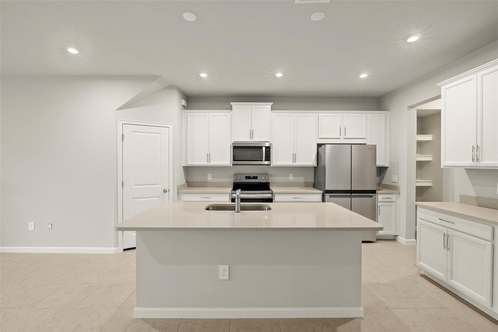 1143 CREEK VALLEY CT, BRANDON, FL, 33511