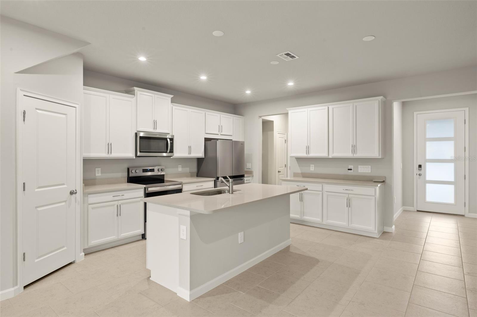 1143 CREEK VALLEY CT, BRANDON, FL, 33511