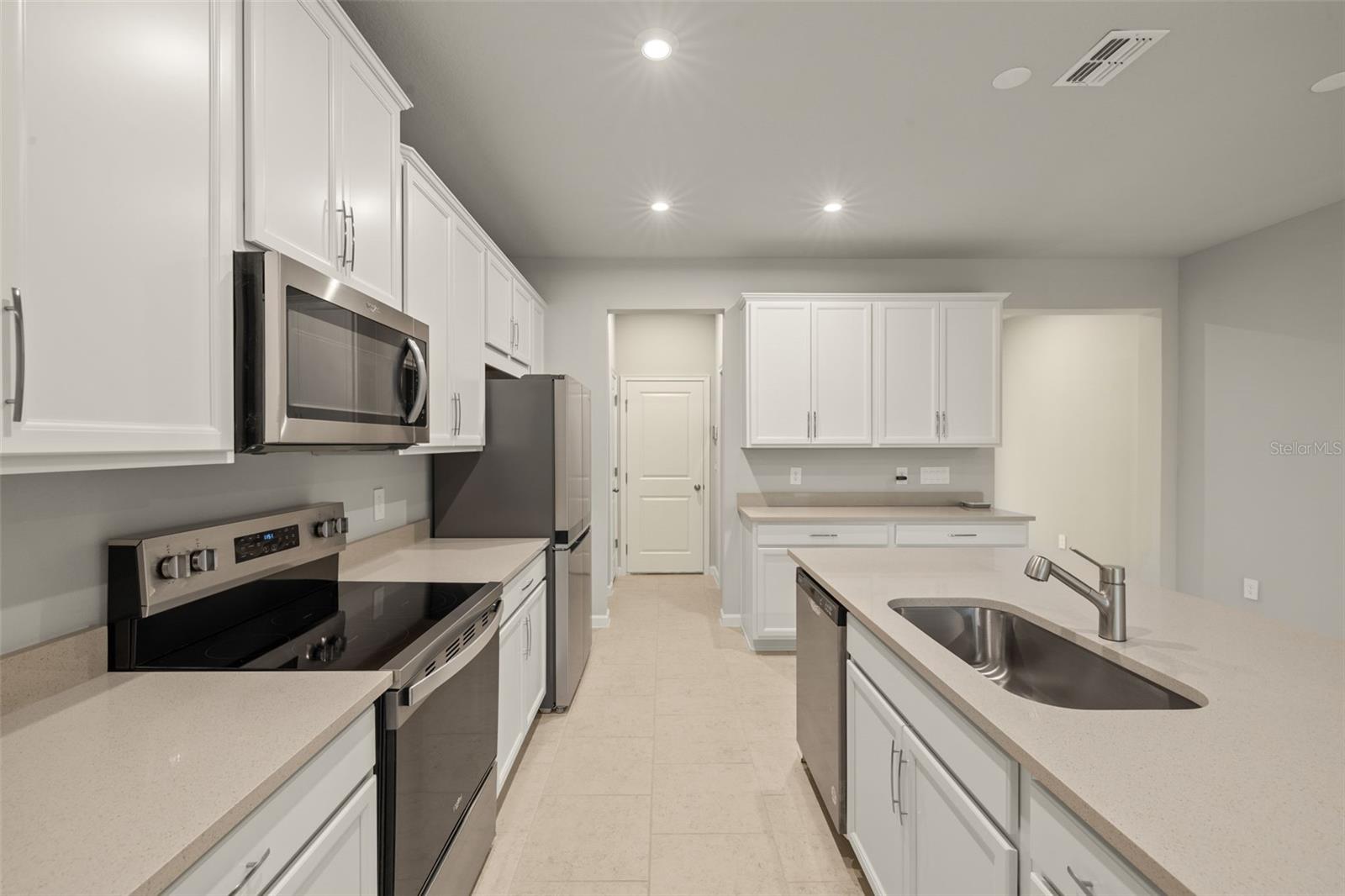 1143 CREEK VALLEY CT, BRANDON, FL, 33511