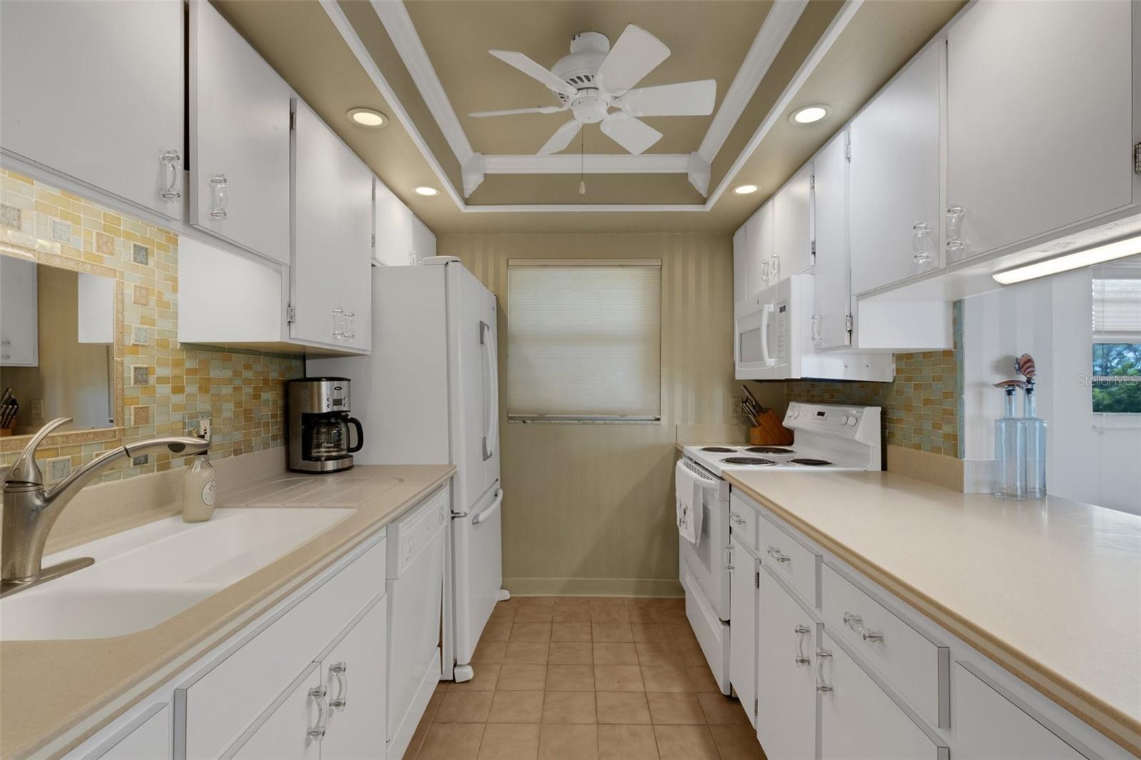 3235 GULF OF MEXICO DR #A305, LONGBOAT KEY, FL, 34228