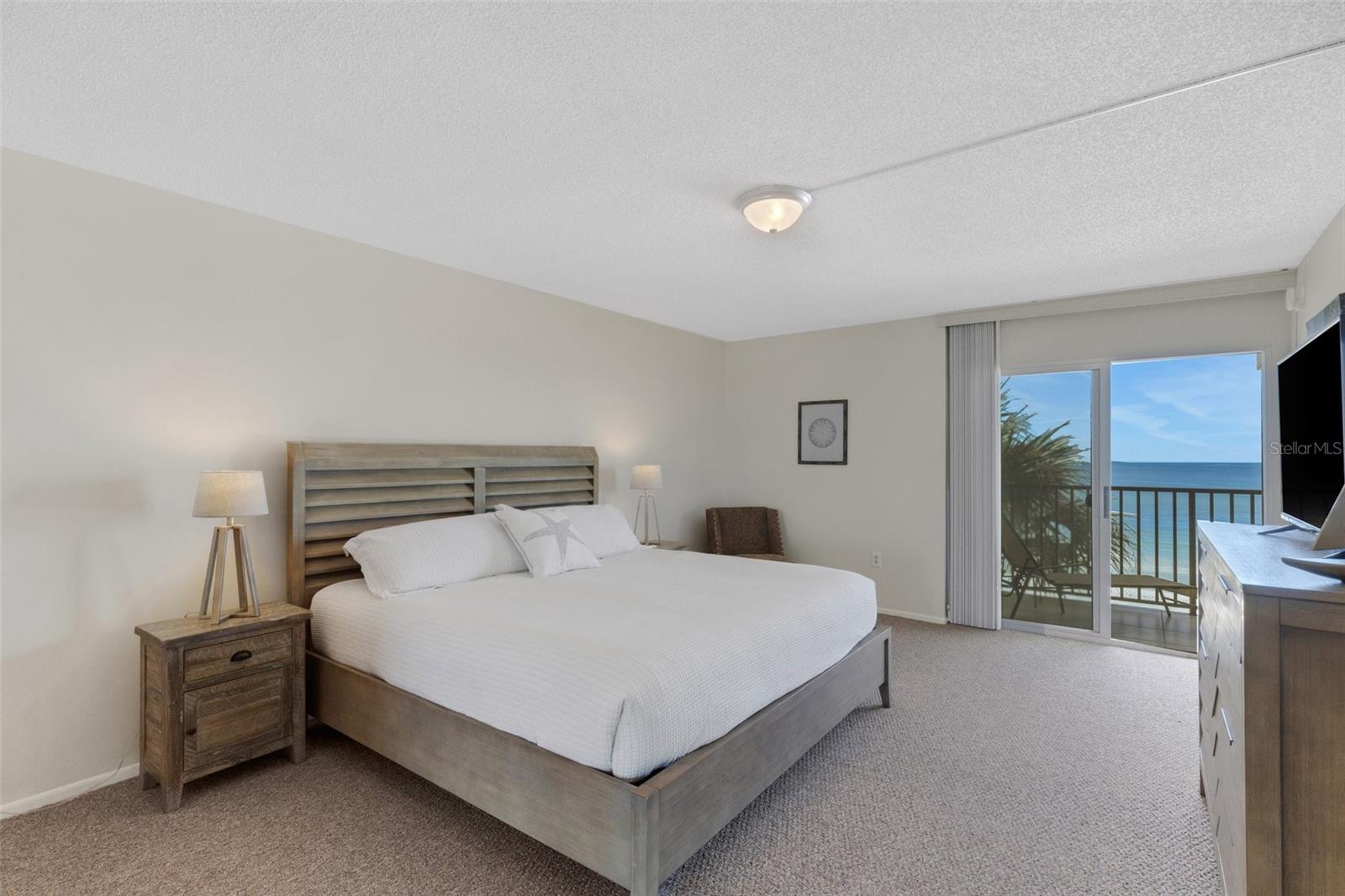 3235 GULF OF MEXICO DR #A305, LONGBOAT KEY, FL, 34228