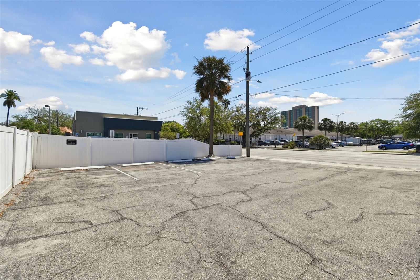 3019 W AZEELE ST, TAMPA, FL, 33609