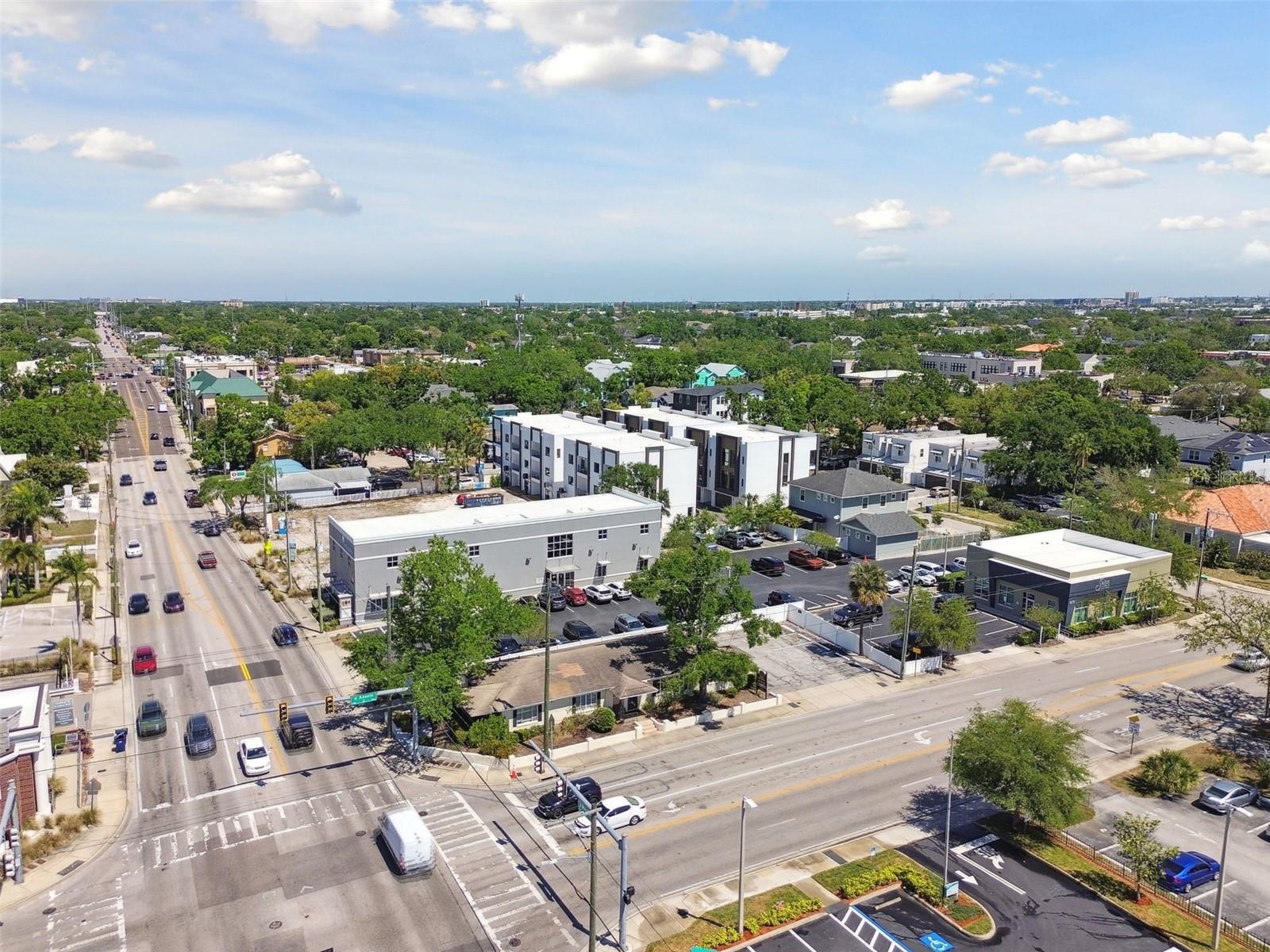3019 W AZEELE ST, TAMPA, FL, 33609