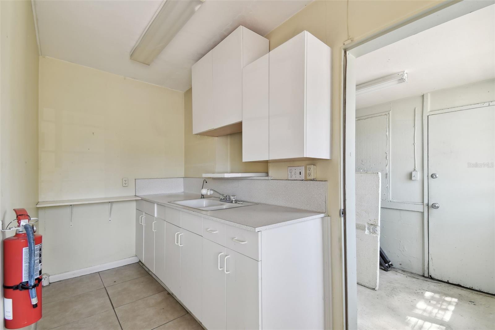 3019 W AZEELE ST, TAMPA, FL, 33609