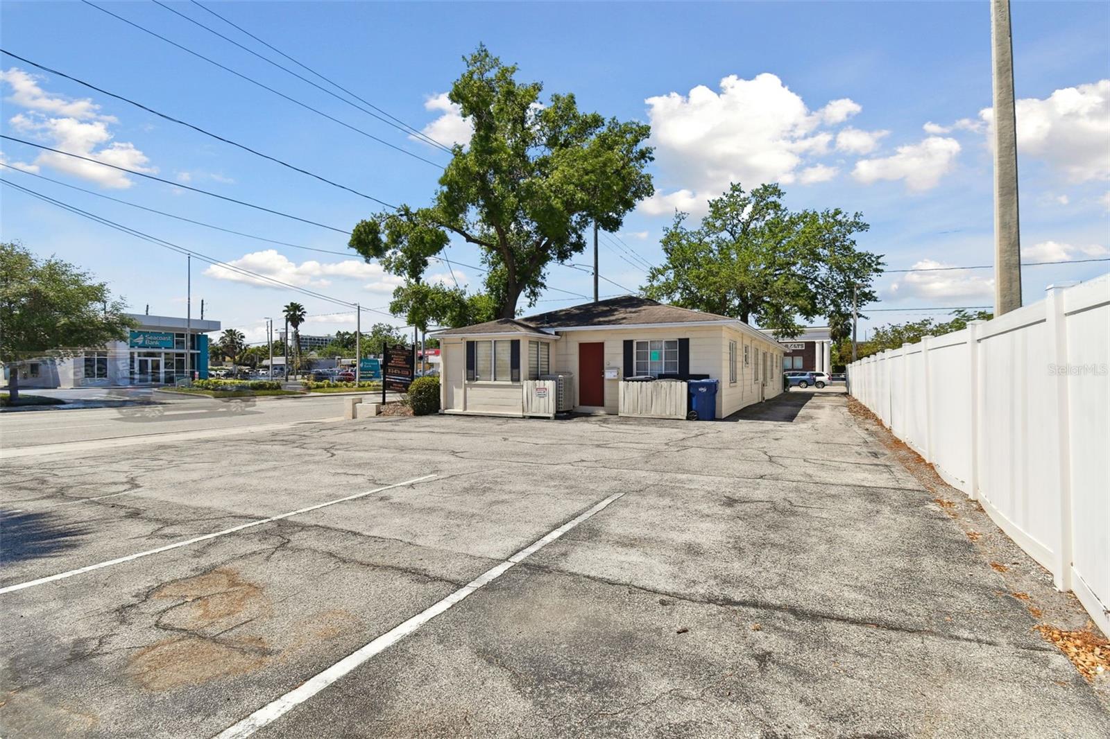 3019 W AZEELE ST, TAMPA, FL, 33609