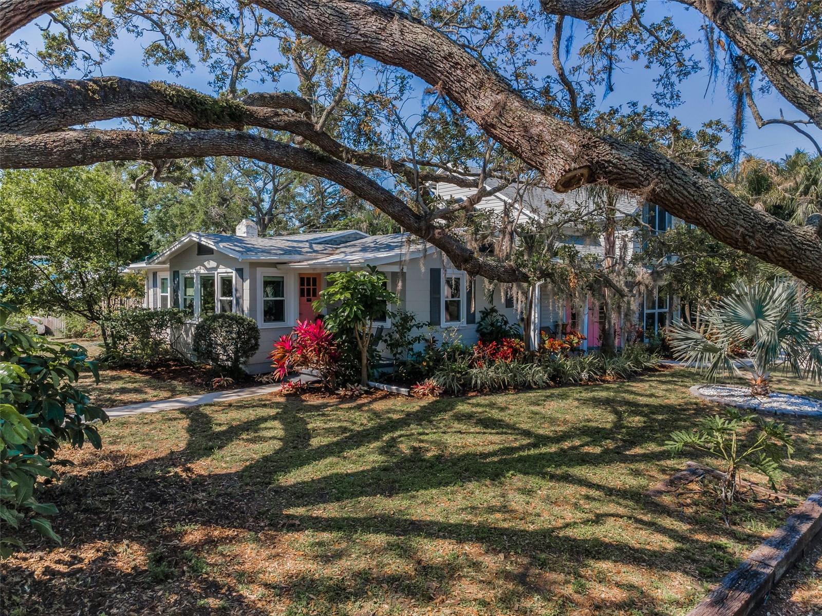 223 LIME CIR S, DUNEDIN, FL, 34698