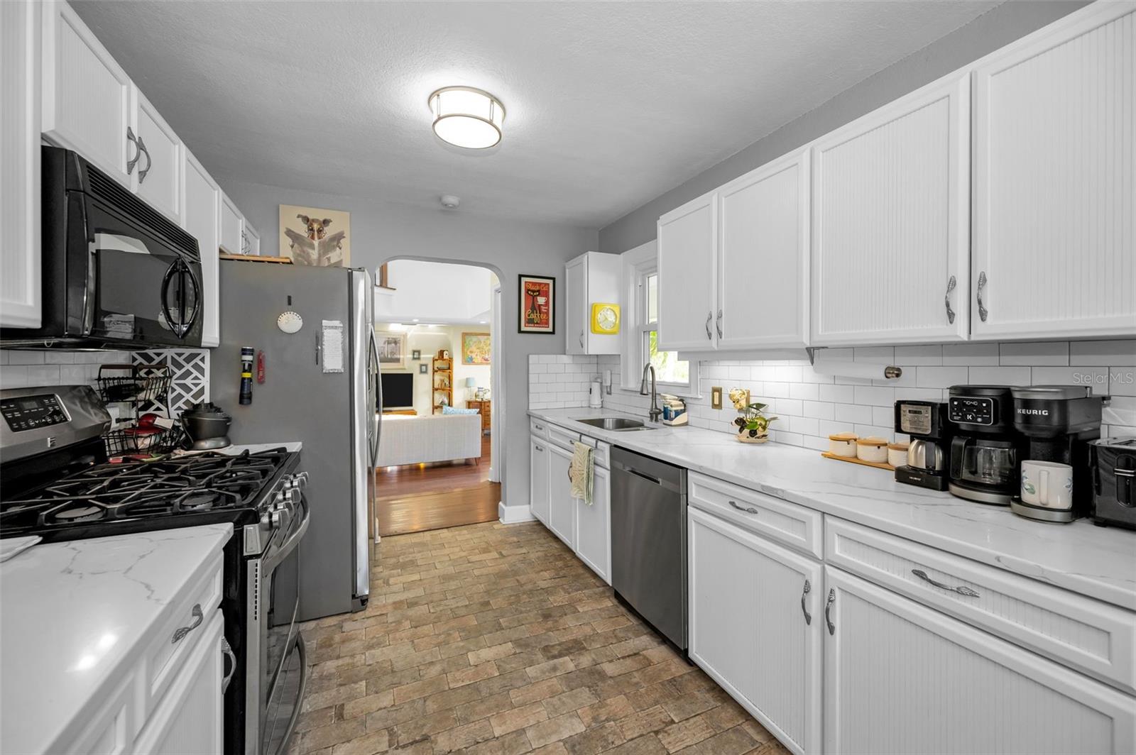 223 LIME CIR S, DUNEDIN, FL, 34698