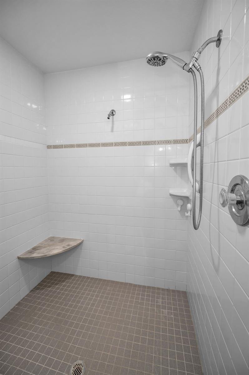 223 LIME CIR S, DUNEDIN, FL, 34698