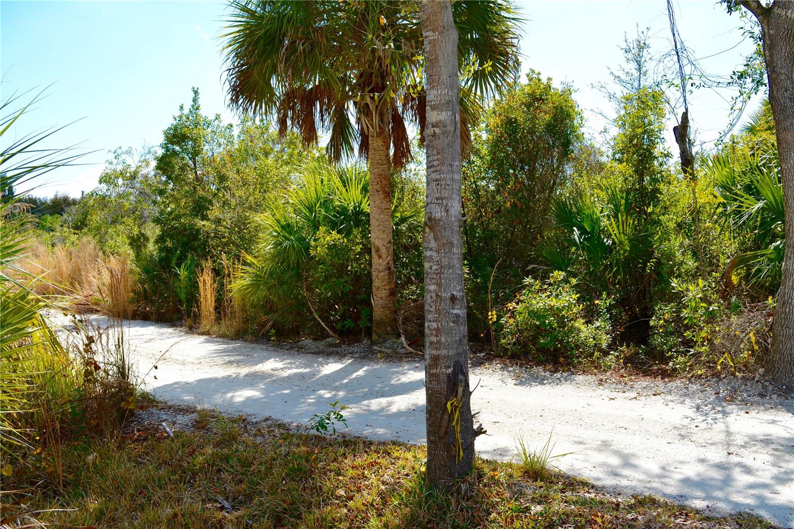 27195 LOWRY AVE, PUNTA GORDA, FL, 33983