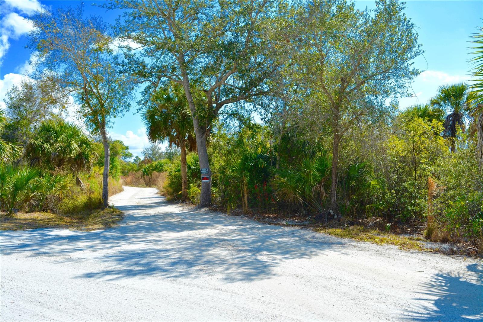 27195 LOWRY AVE, PUNTA GORDA, FL, 33983