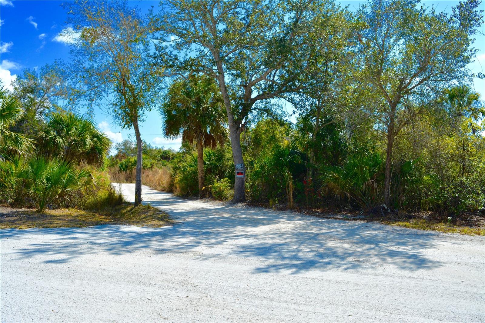 27195 LOWRY AVE, PUNTA GORDA, FL, 33983