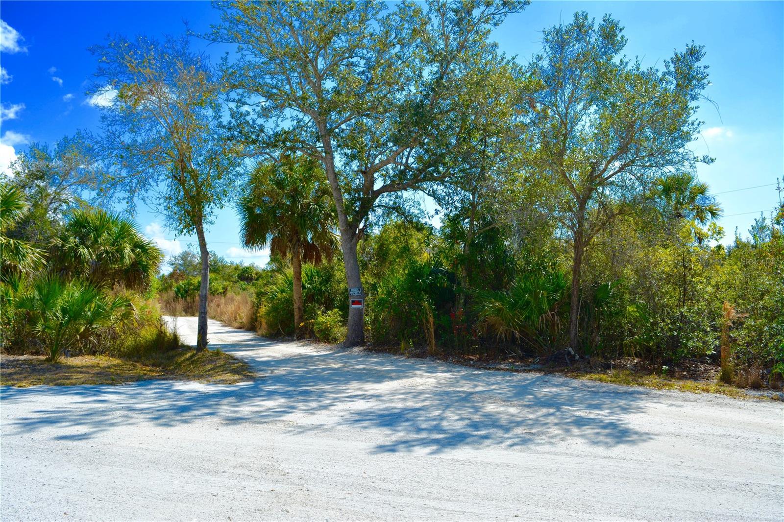 27195 LOWRY AVE, PUNTA GORDA, FL, 33983