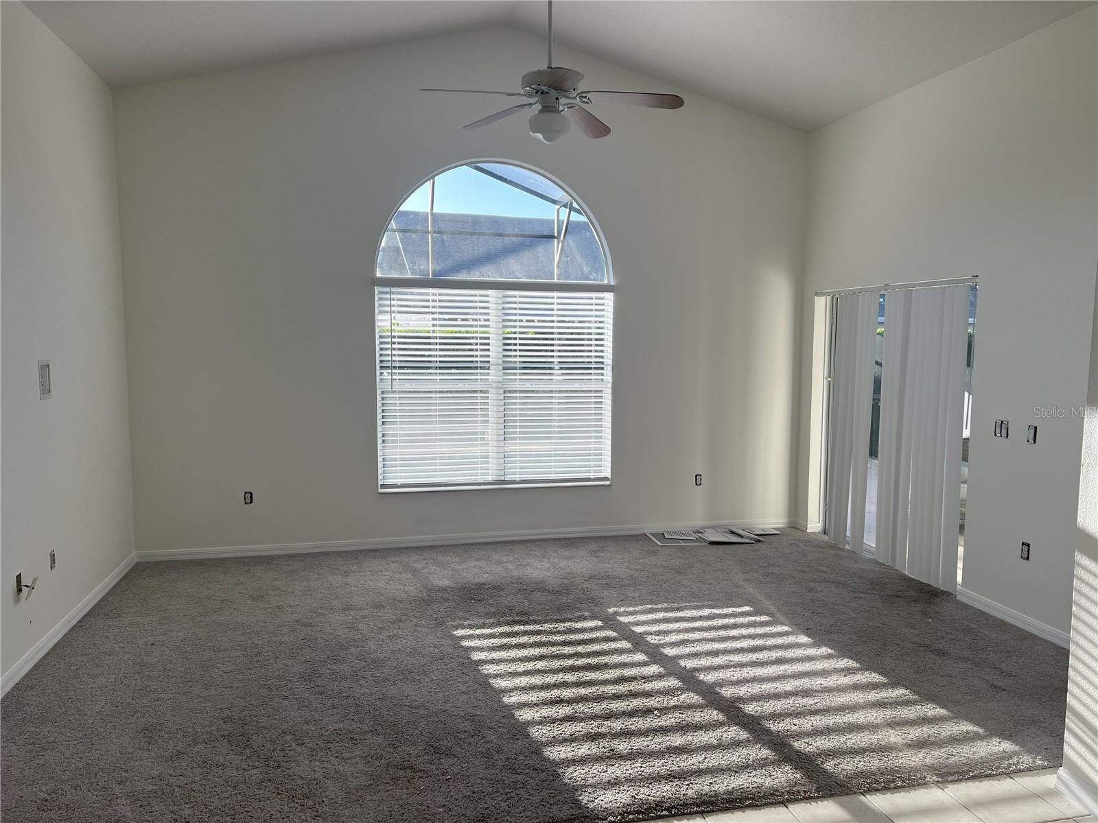 725 KILDRUMMY DR, DAVENPORT, FL, 33896