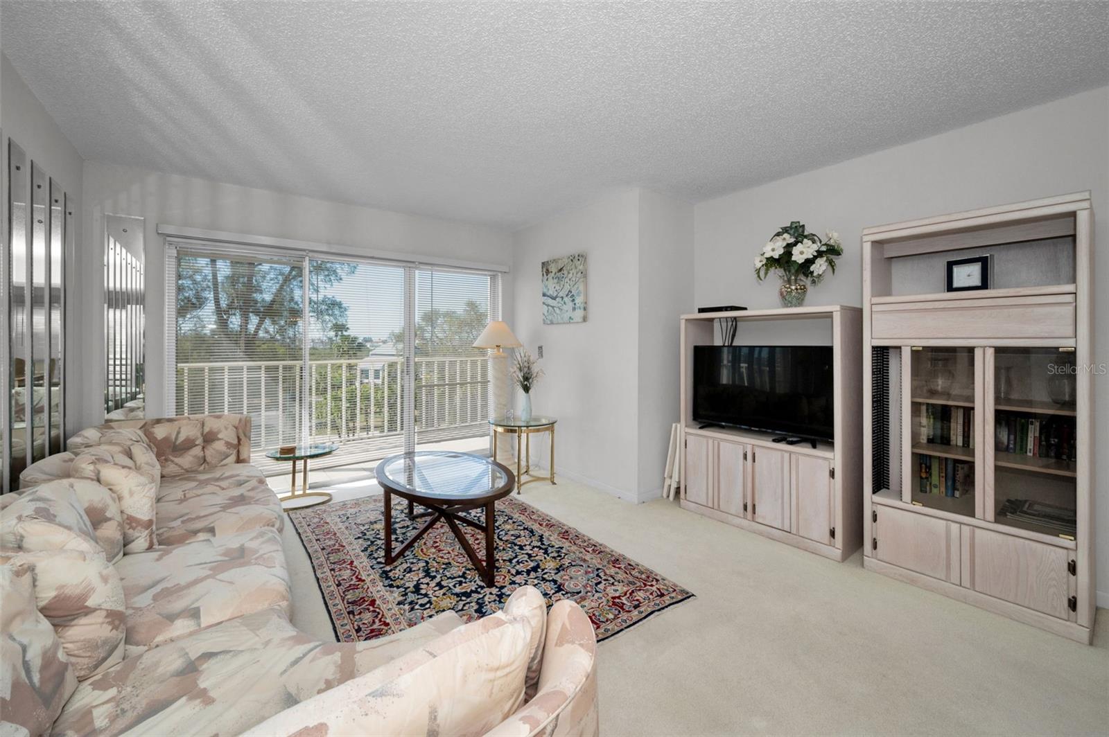 9000 COMMODORE DR #402, SEMINOLE, FL, 33776