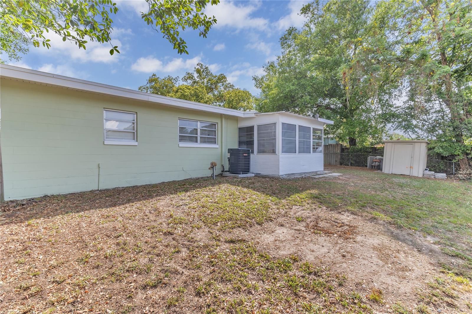 5201 VAN AKEN DR, ORLANDO, FL, 32808