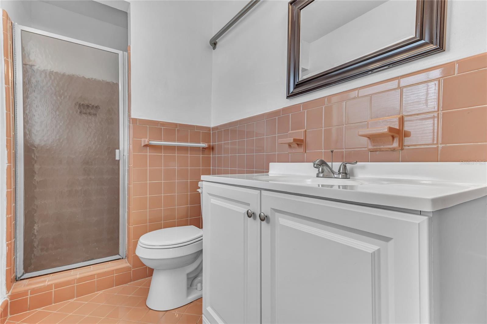 5201 VAN AKEN DR, ORLANDO, FL, 32808