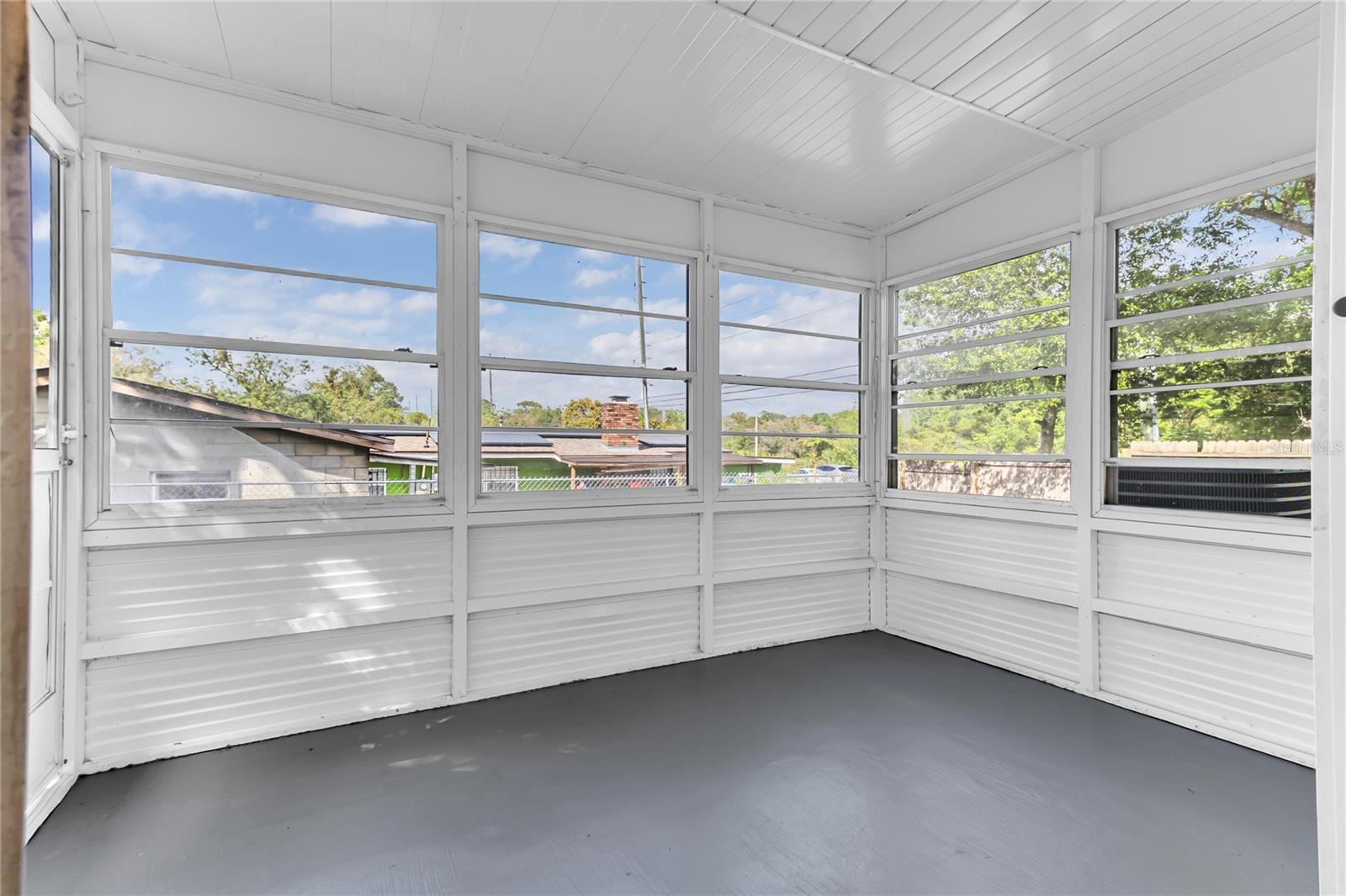 5201 VAN AKEN DR, ORLANDO, FL, 32808