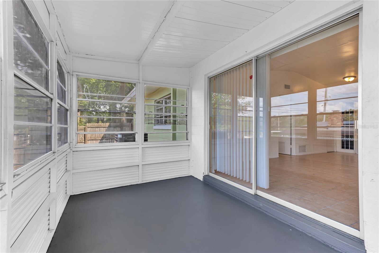 5201 VAN AKEN DR, ORLANDO, FL, 32808