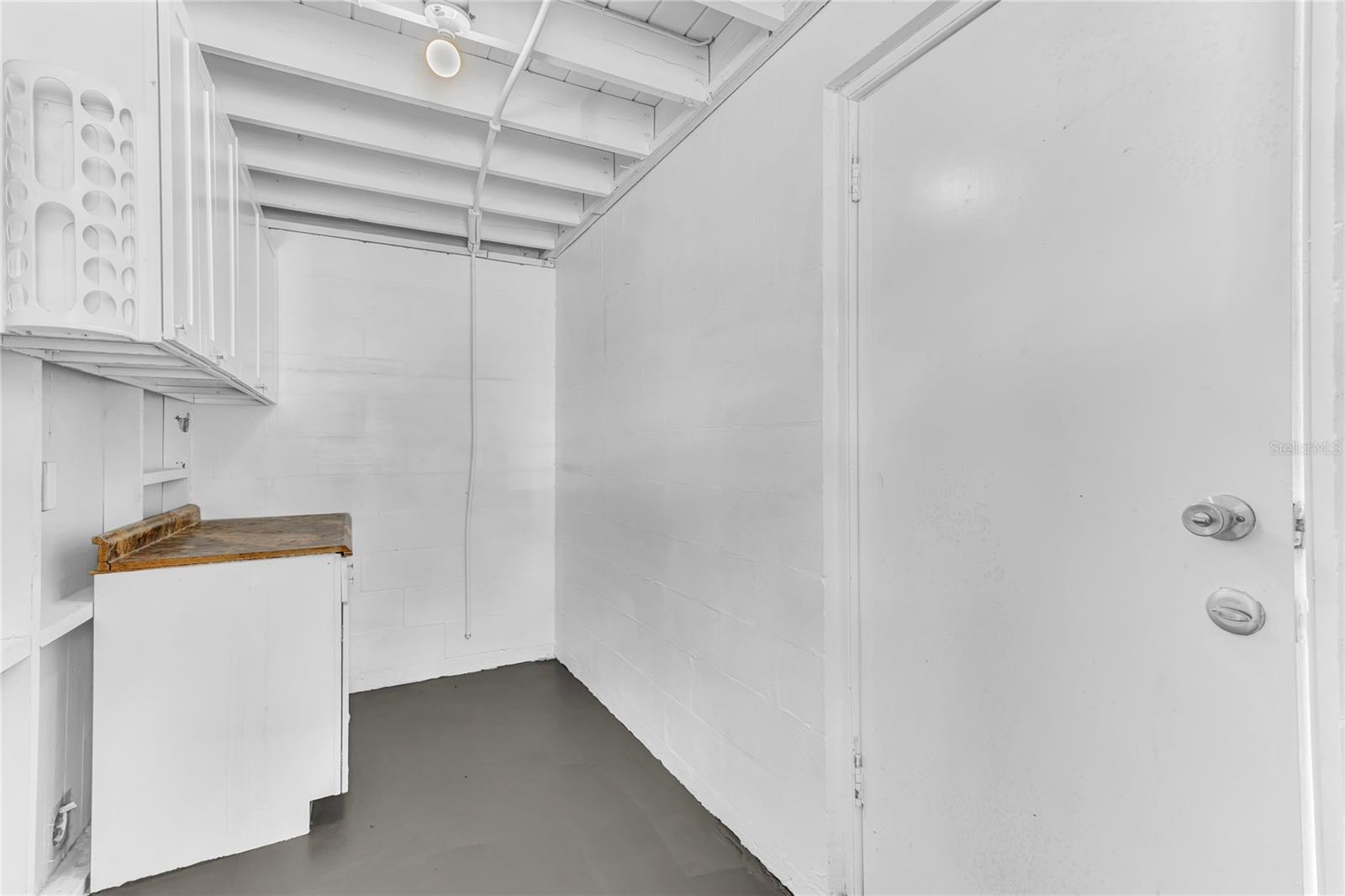 5201 VAN AKEN DR, ORLANDO, FL, 32808