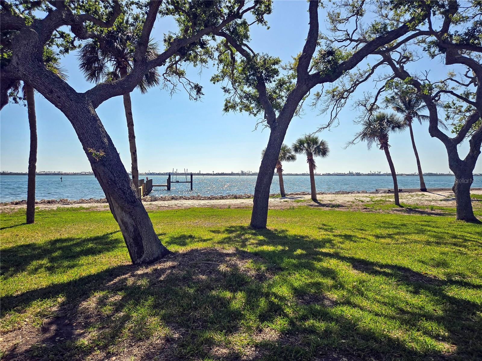 918 EDGEWATER DR, ENGLEWOOD, FL, 34223