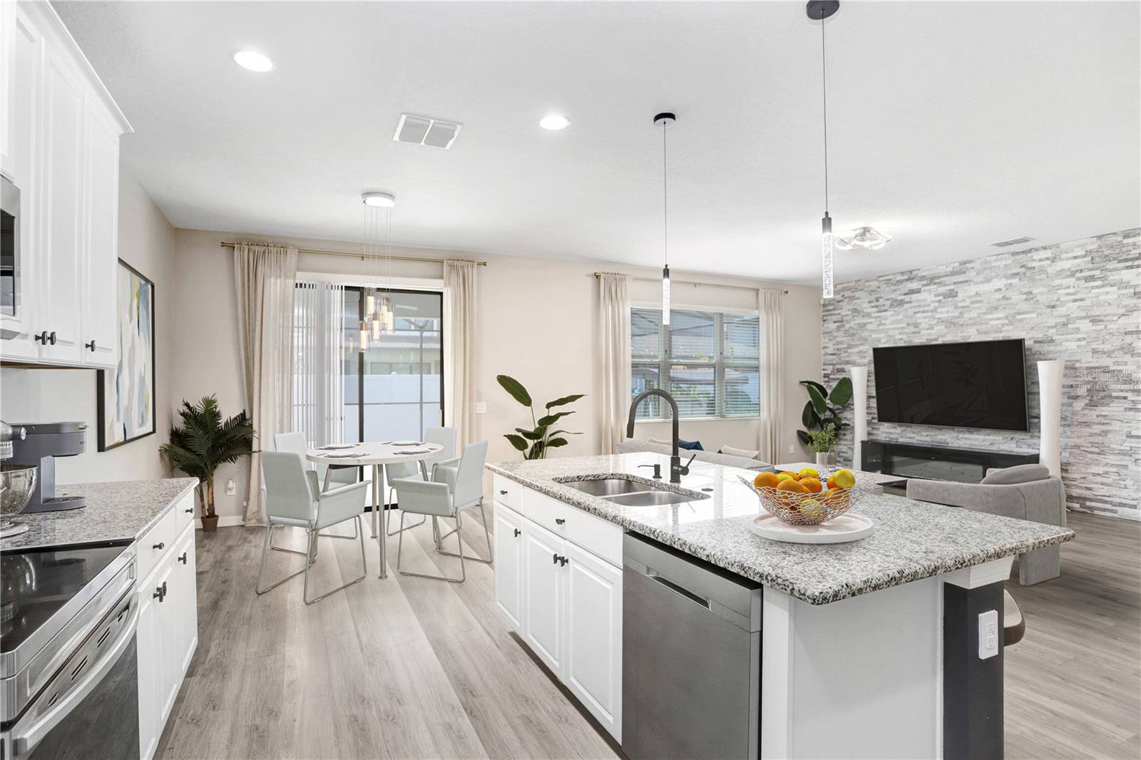 11421 CARLTON FIELDS DR, RIVERVIEW, FL, 33579