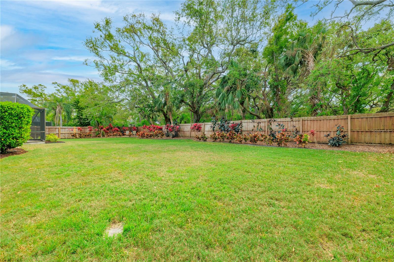 9626 LEEWARD AVE, LARGO, FL, 33773