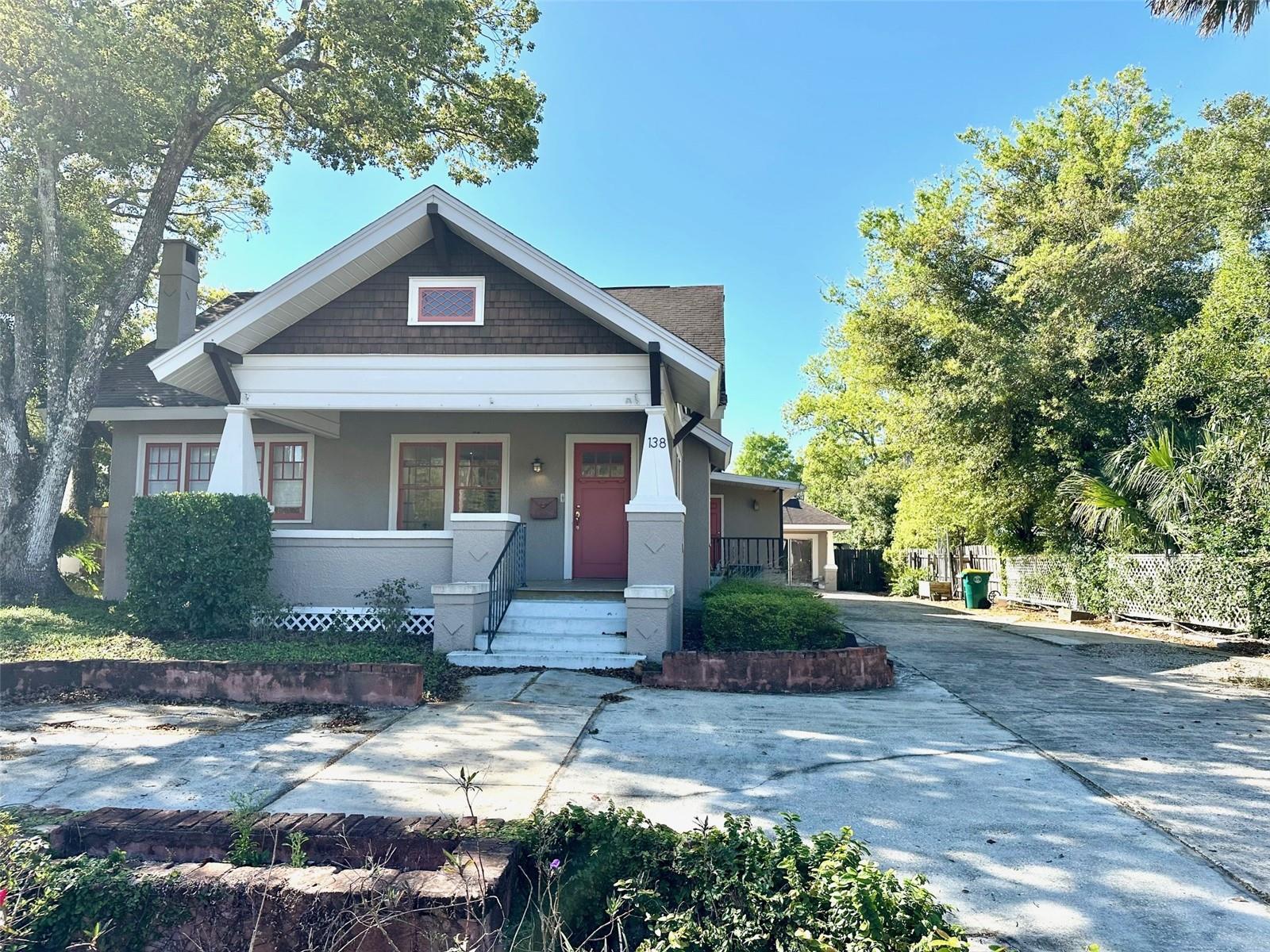 138 W STETSON AVE, DELAND, FL, 32720