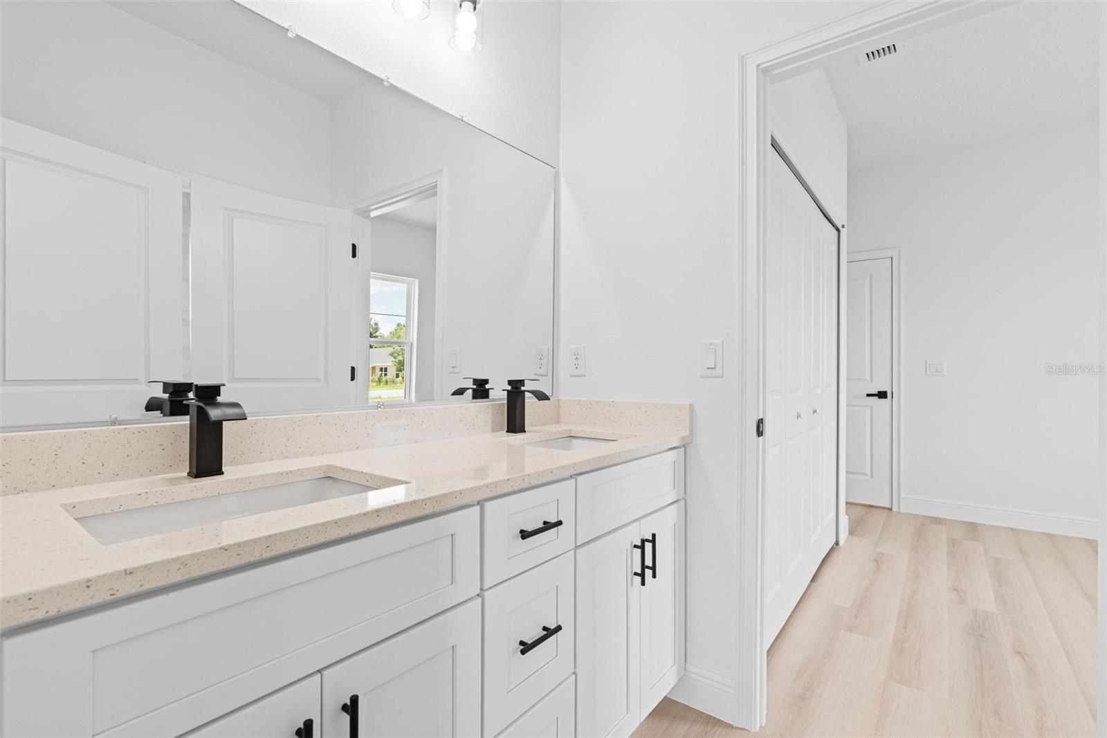 55 LAUREL CRSE, OCALA, FL, 34480