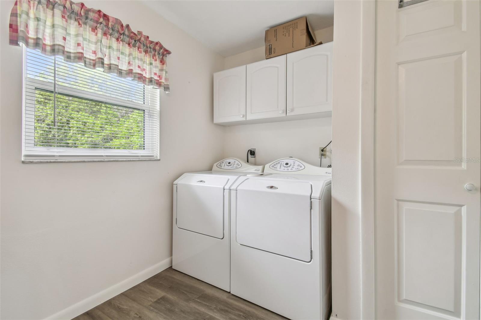 4555 DEBBIE LN, LUTZ, FL, 33559