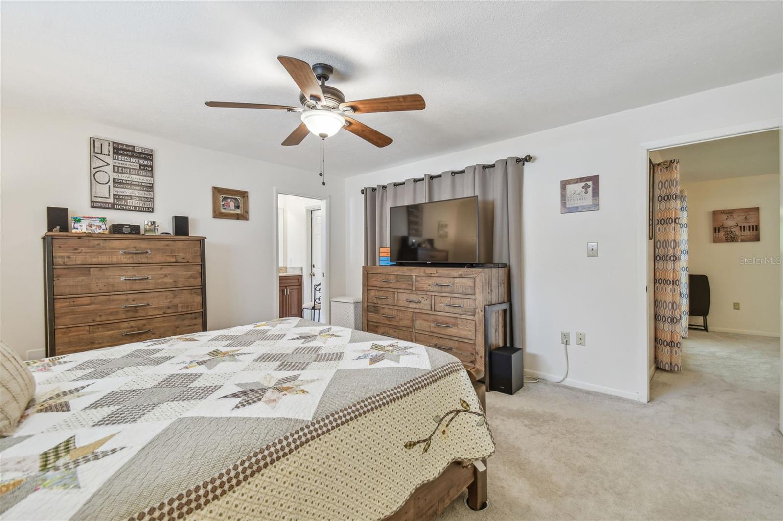 4555 DEBBIE LN, LUTZ, FL, 33559